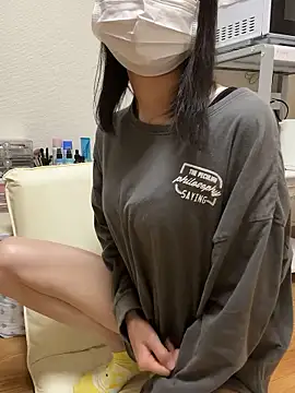 mia2 jp online show from November 2025 05:19:02 AM