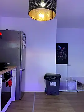 Snapshot of LaPetiteKim chatting on October 2025 07:03:02 PM LaPetiteKim online show from October 2025 07:03:02 PM