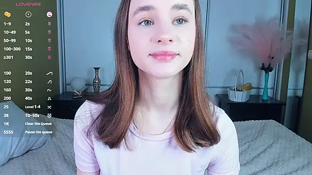 JinnyMcie online show from March 2026 09:04:01 AM