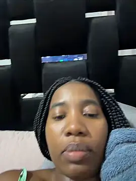 MerliaSsomer online show from July 2026 03:02:01 AM