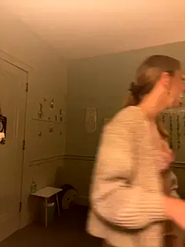 AmberLustXXX online show from October 2025 02:45:02 AM