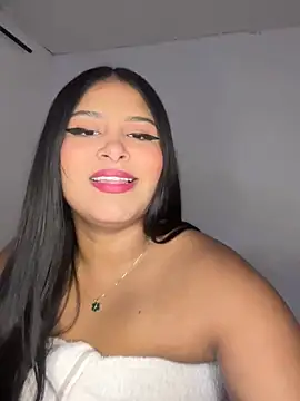 Snapshot of sarafox_10 chatting on November 2025 11:15:01 PM sarafox 10 online show from November 2025 11:15:01 PM