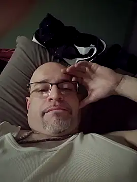 Curious9884 online show from March 2026 05:13:01 AM