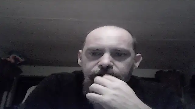 crazyheratic8 online show from April 2026 03:36:02 AM