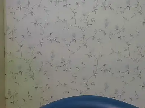 shiny-krisha online show from November 2025 04:05:01 AM