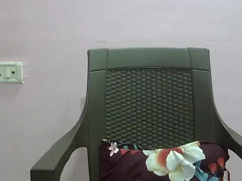 Laila Cute online show from April 2026 02:41:01 PM