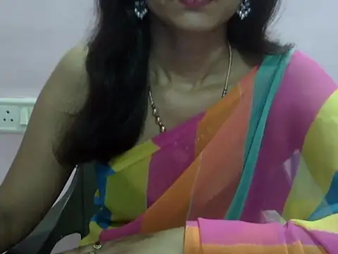 Snapshot of Laila_Cute chatting on May 2026 03:19:02 PM Laila Cute online show from May 2026 03:19:02 PM