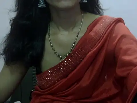 Snapshot of Laila_Cute chatting on May 2026 03:38:01 PM Laila Cute online show from May 2026 03:38:01 PM