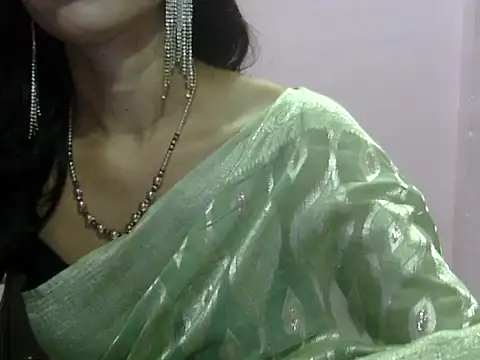 Laila Cute online show from July 2026 02:56:01 PM