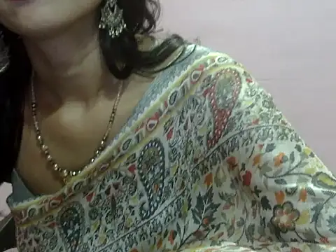 Laila Cute online show from July 2026 03:42:02 AM