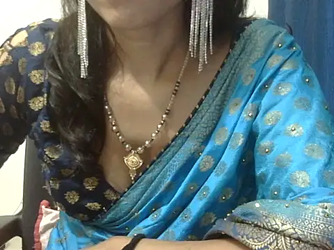 Laila Cute online show from July 2026 04:39:01 PM