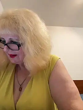 BoloshkaBlonda online show from October 2025 07:57:02 PM