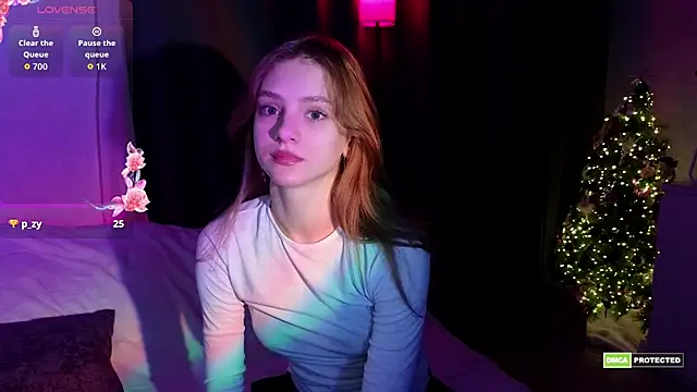 midnightMaya online show from February 2026 08:14:01 PM