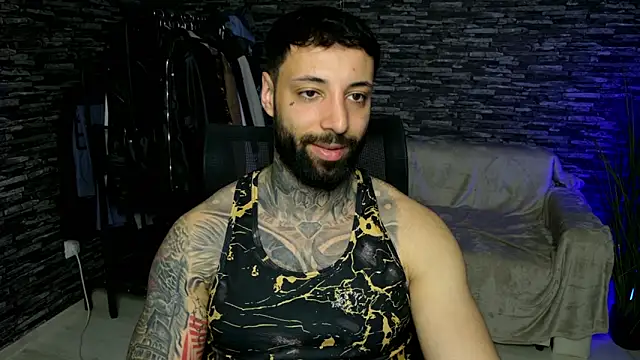 MasculineGuy99 online show from May 2026 08:26:01 PM
