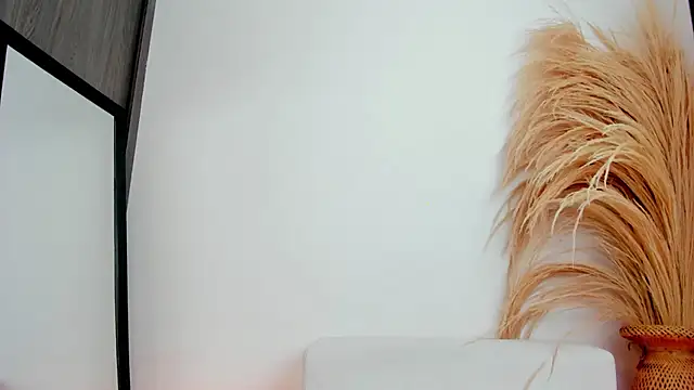 Thiago Connor21 online show from December 2025 06:01:02 PM