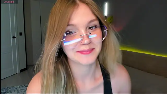 linakorvin online show from April 2026 01:38:01 PM