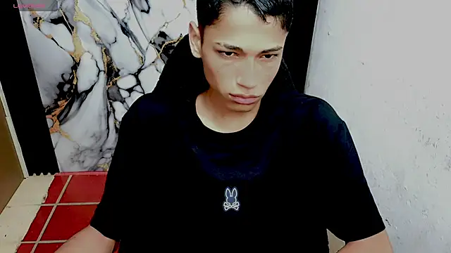 Snapshot of Im_david02 chatting on February 2026 12:45:01 PM Im david02 online show from February 2026 12:45:01 PM