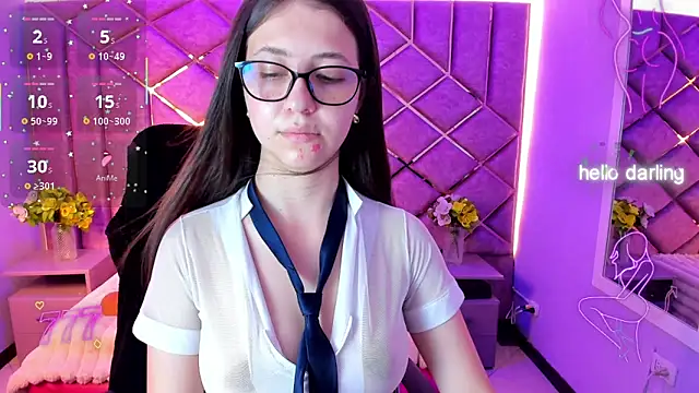 Snapshot of sarah_sweett_ chatting on June 2026 02:11:01 PM sarah sweett online show from June 2026 02:11:01 PM