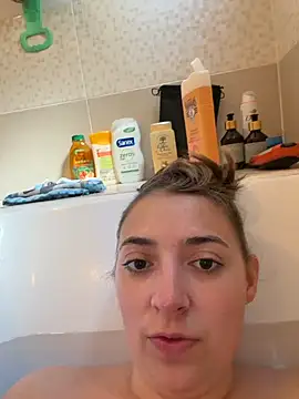 looloopaul online show from April 2026 01:38:01 PM