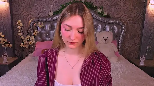 AngelAnabelle online show from March 2026 08:26:02 PM