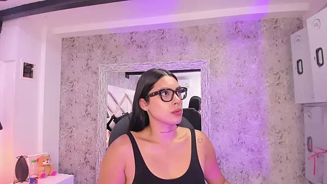 Vanessa Rain  online show from July 2026 06:54:01 PM