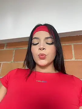 ArieliciousXXX online show from April 2026 01:15:01 PM