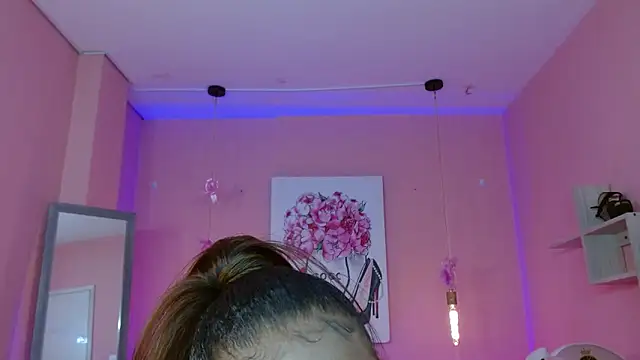 ingrid03 taffur online show from April 2026 07:00:01 PM