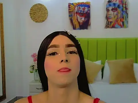 Luna LaFontaine online show from October 2025 12:04:02 PM