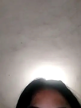 Snapshot of riVlUna chatting on October 2025 03:48:02 AM riVlUna online show from October 2025 03:48:02 AM