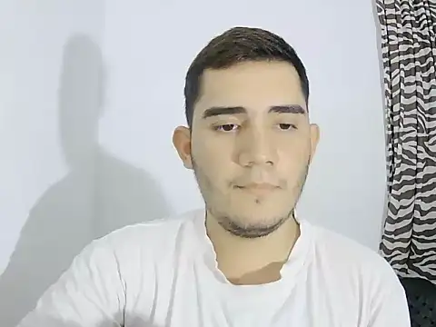 Snapshot of camilowhite_1 chatting on October 2025 07:03:01 PM camilowhite 1 online show from October 2025 07:03:01 PM