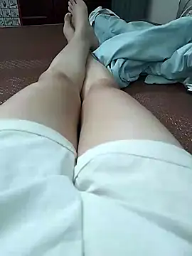 Lili 2love online show from December 2025 01:51:01 PM