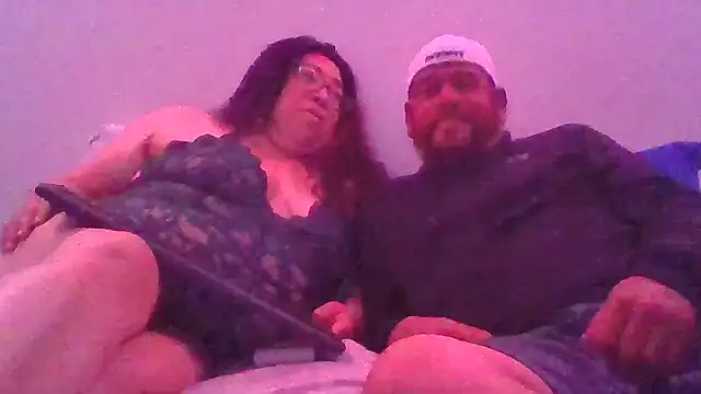 Snapshot of Foxxxy08 chatting on October 2025 03:53:02 AM Foxxxy08 online show from October 2025 03:53:02 AM