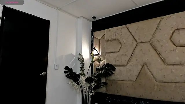 Julieta Slav3 online show from June 2026 09:29:01 PM