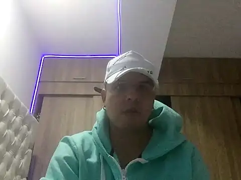 paisaexotico online show from October 2025 01:04:02 AM