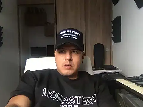paisaexotico online show from October 2025 08:42:01 PM