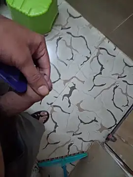 UsurpedThaw online show from November 2025 06:52:01 PM