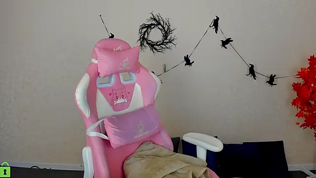 L1na Reeds online show from November 2025 01:04:02 AM