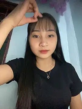 banlinh004 online show from October 2025 02:18:02 PM