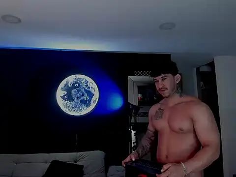 Dammianmiller online show from March 2026 06:13:02 PM