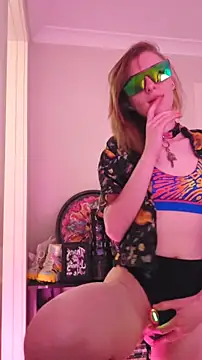 lonely Cosplay chick online show from December 2025 08:14:02 PM