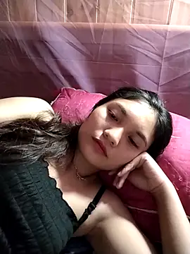 Snapshot of Mit-thi123 chatting on October 2025 01:47:02 PM Mit-thi123 online show from October 2025 01:47:02 PM