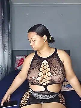 Sultrytits6 online show from July 2026 11:18:01 PM