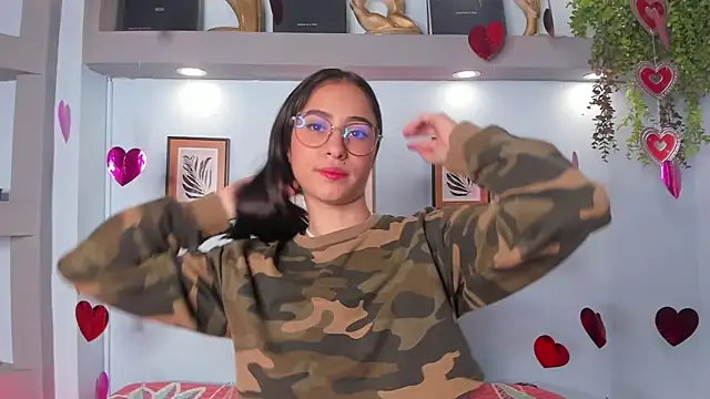 Alana Martinez  online show from February 2026 12:45:01 PM