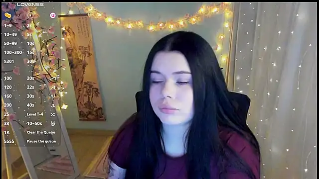 Mona Esty online show from March 2026 07:14:02 AM