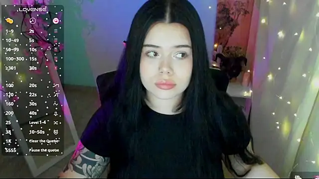 Snapshot of Mona_Esty chatting on July 2026 06:20:02 AM Mona Esty online show from July 2026 06:20:02 AM