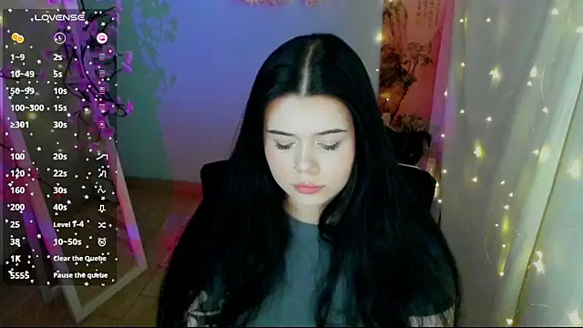 Snapshot of Mona_Esty chatting on July 2026 06:09:02 AM Mona Esty online show from July 2026 06:09:02 AM