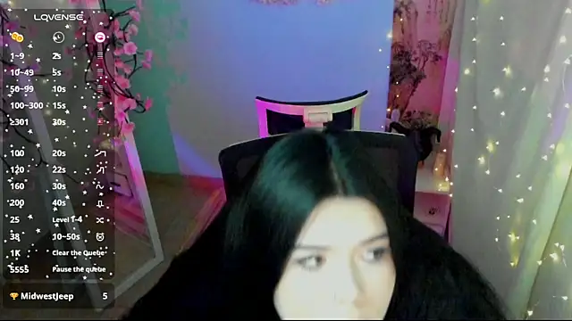 Snapshot of Mona_Esty chatting on July 2026 06:17:01 AM Mona Esty online show from July 2026 06:17:01 AM