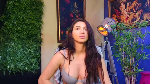 nicolepalmer online show from October 2025 11:02:01 AM