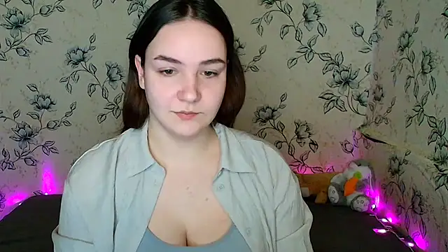 OliviaMontgommery online show from March 2026 01:04:02 PM