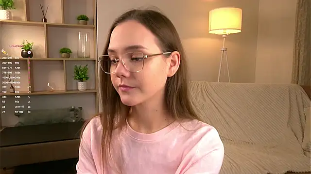 SweetSaraPie online show from December 2025 07:33:02 PM